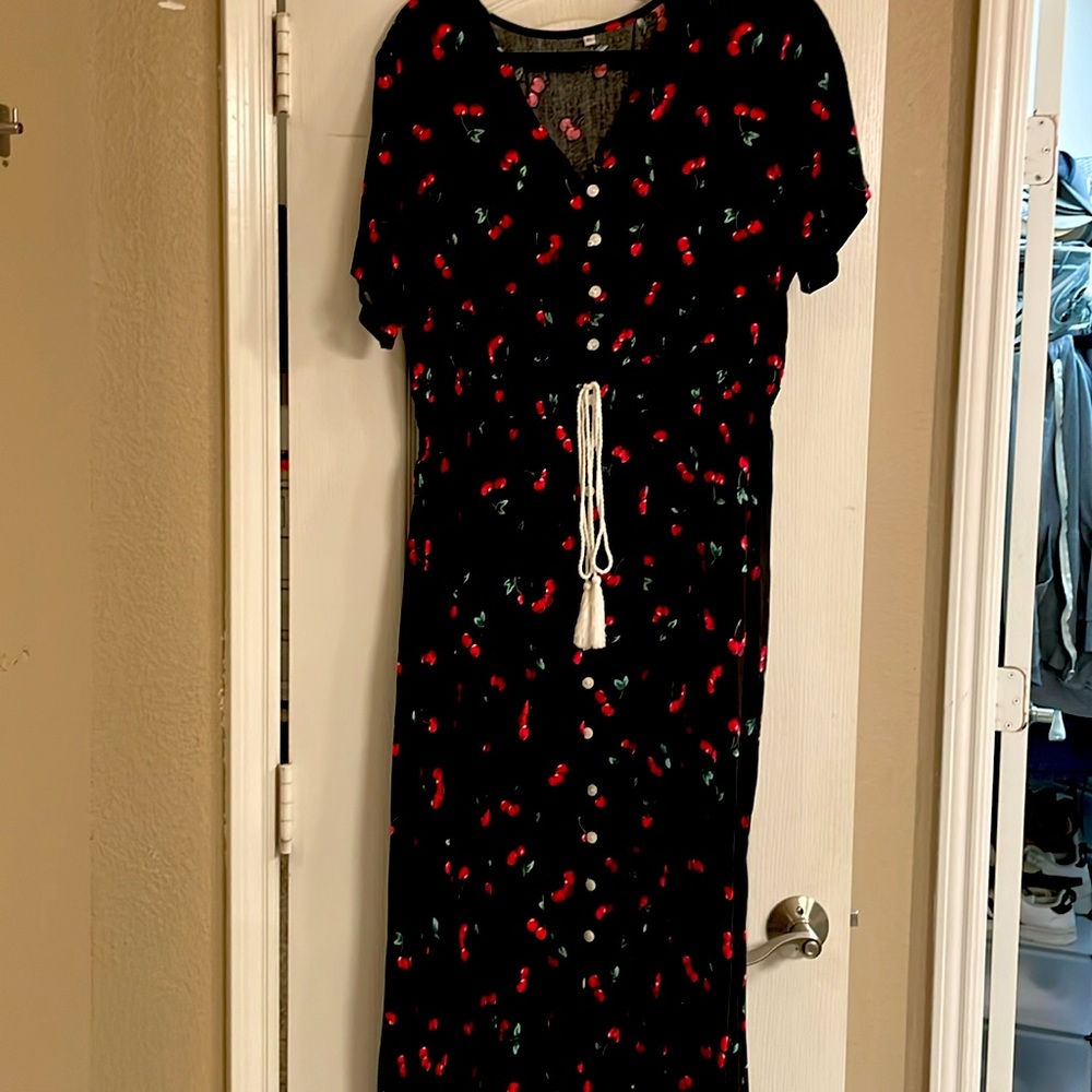 Black and cherry printed long dress xL